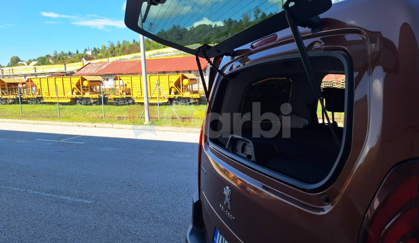 Peugeot Rifter 1.5 BlueHDi 130 Allure