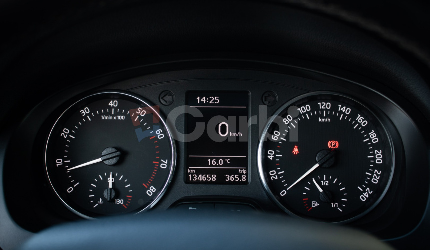 Škoda Rapid 1.2 TSI 77kW, 1. majiteľ, slovenské, pôvodný lak, R17 ALU, šport sedadlá