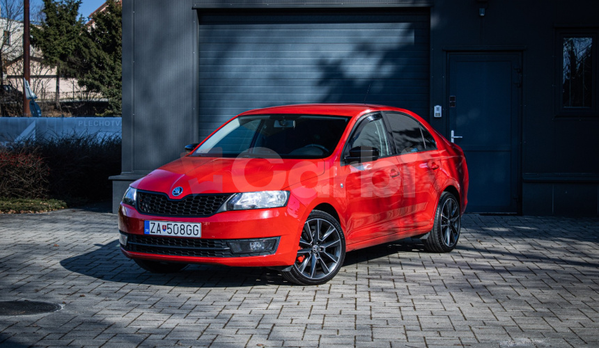 Škoda Rapid 1.2 TSI 77kW, 1. majiteľ, slovenské, pôvodný lak, R17 ALU, šport sedadlá