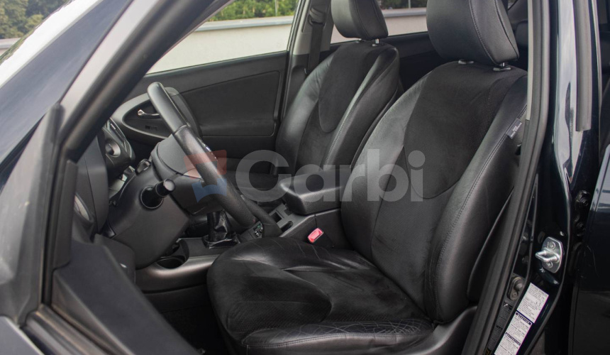 Toyota RAV4 2.2l D-4D 150 Sol