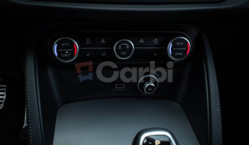 Alfa Romeo Stelvio 2.0 GME 280k Veloce AWD A/T