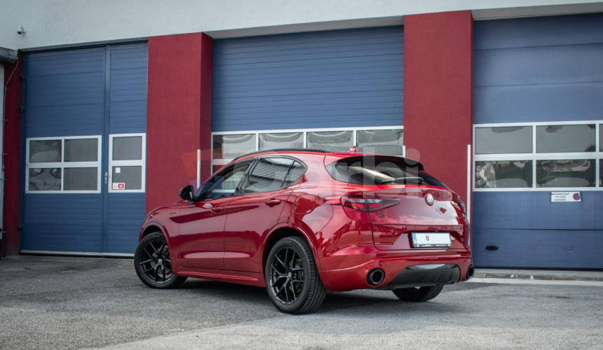 Alfa Romeo Stelvio 2.0 GME 280k Veloce AWD A/T