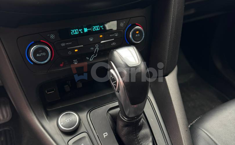 Ford Focus 1.5 TDCi Duratorq 120k Titanium PowerShift