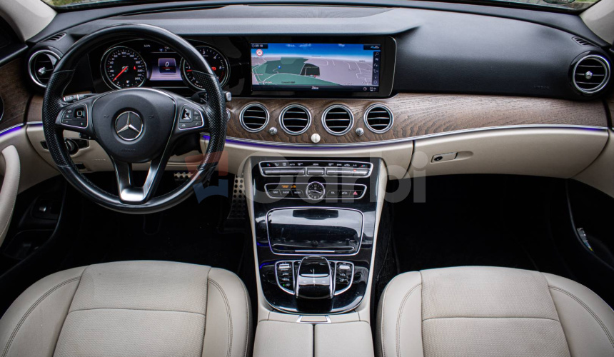 Mercedes-Benz E trieda All-Terrain 220d 4matic Airmatic 9G-Tronic, Multibeam, HUD, Ťažné, MB c