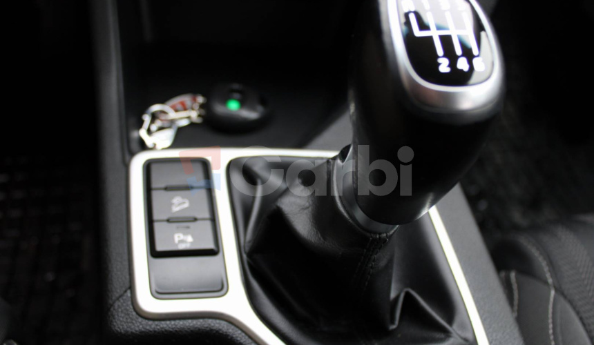 Kia Sportage 1.7 CRDi 2WD Gold