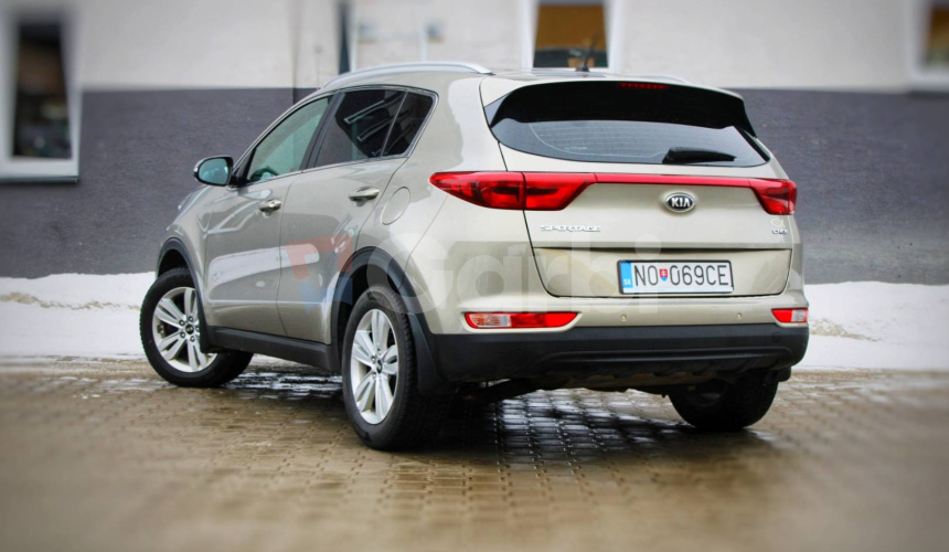 Kia Sportage 1.7 CRDi 2WD Gold