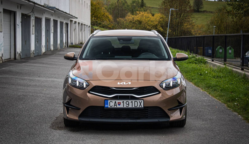 Kia Ceed SW 1.5 T-GDi 118kW Gold, Full Led, Navi, 1. majiteľ, Slovenské, záruka