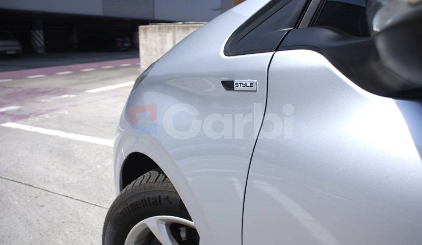 Peugeot 208 1,2 benzín, 60kw, MT5, 5dv., Style