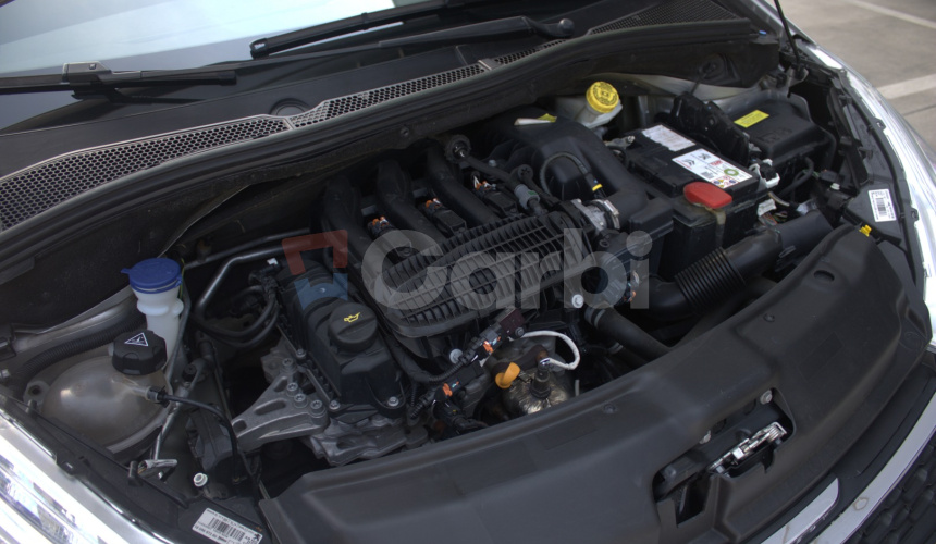 Peugeot 206 1,2 benzín, 60kw, MT5, 5dv., Style