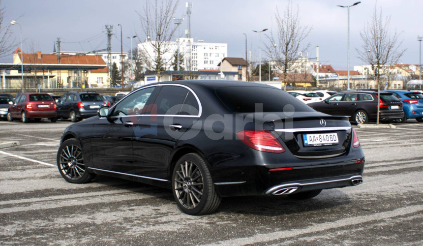 Mercedes-Benz E trieda Sedan 220d, 143kw, AT9, AMG paket