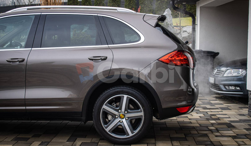 Porsche Cayenne S 4.8 V8 Tiptronic, Slovenské, Nelakované, Burmester, Vam, Vymenené rozvody