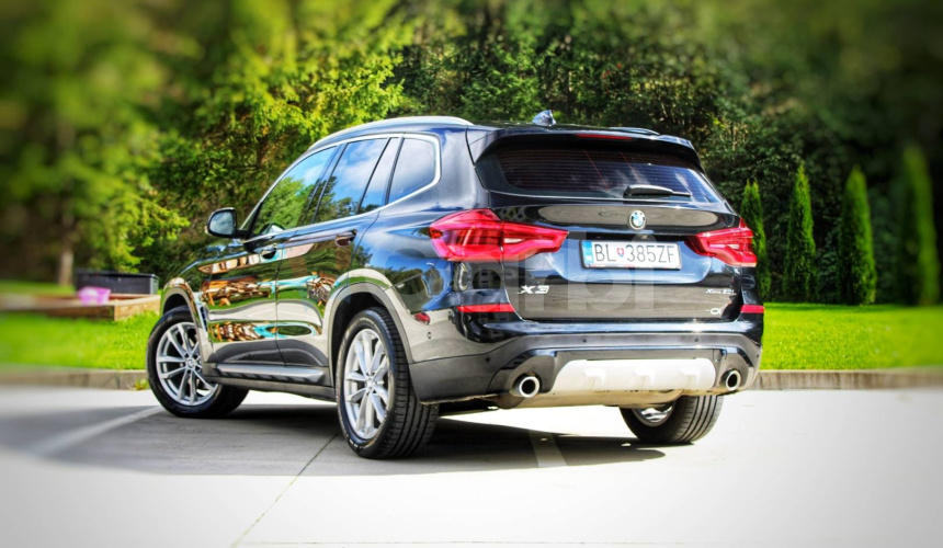 BMW X3 xDrive30i xLine A/T