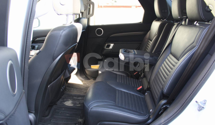 Land Rover Discovery 3.0 I6 D250 MHEV HSE AWD A/T 5+2