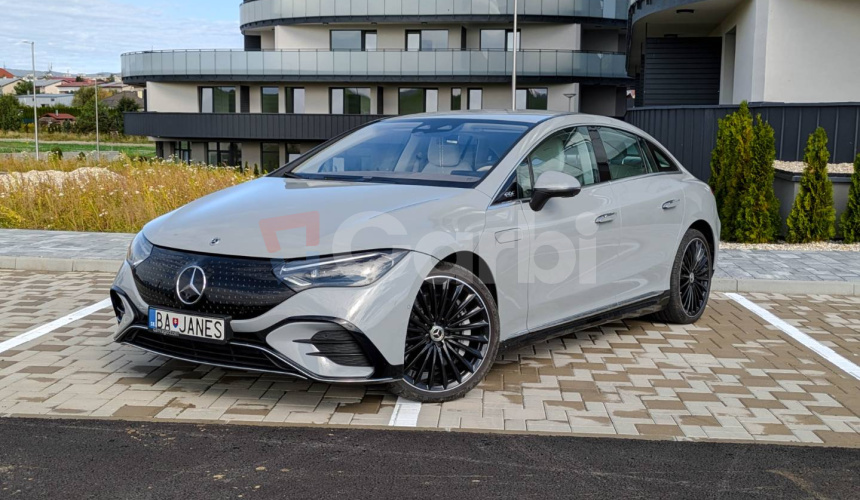 Mercedes-Benz EQE 300