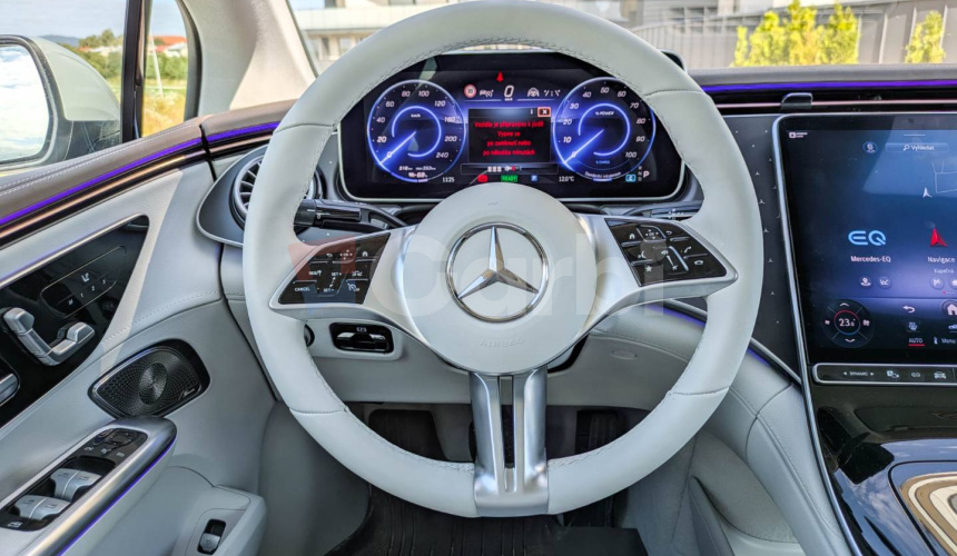 Mercedes-Benz EQE 300