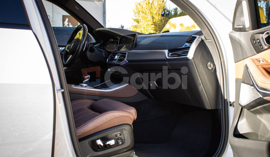 BMW X5 xDrive 40d Msport, Laser, Vzduch, Webasto, Masáž, Pano, Bowers Wilkins, DPH