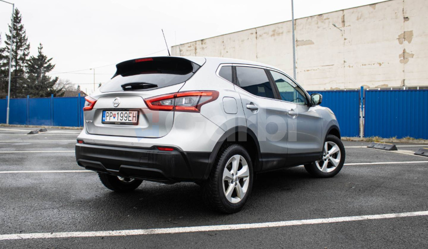 Nissan Qashqai DIG-T 140 N-Connecta