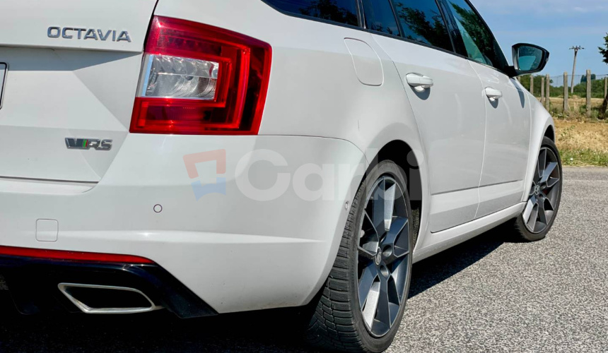 Škoda Octavia Combi 2.0 TDI DPF RS DSG