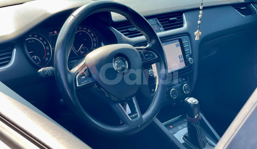 Škoda Octavia Combi 2.0 TDI DPF RS DSG