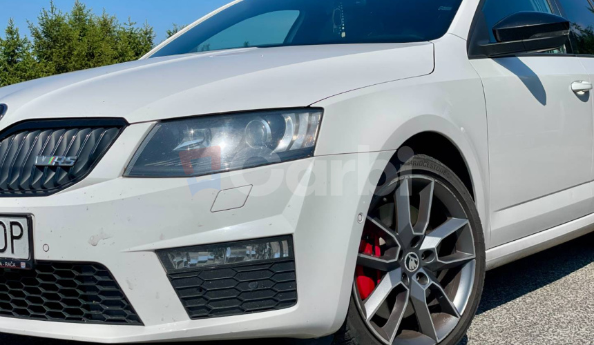 Škoda Octavia Combi 2.0 TDI DPF RS DSG