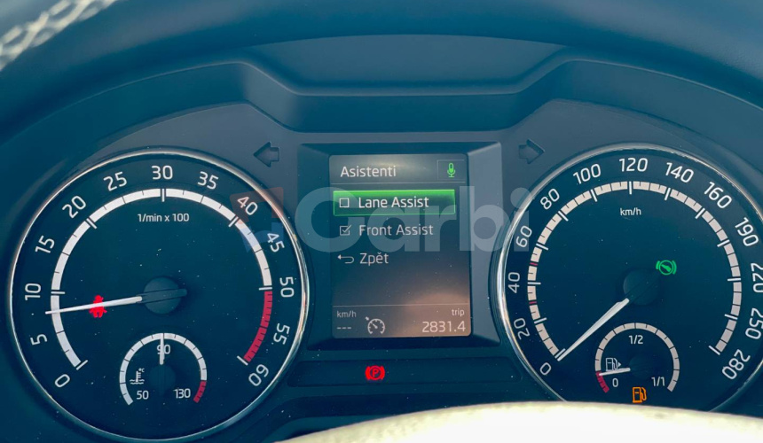Škoda Octavia Combi 2.0 TDI DPF RS DSG