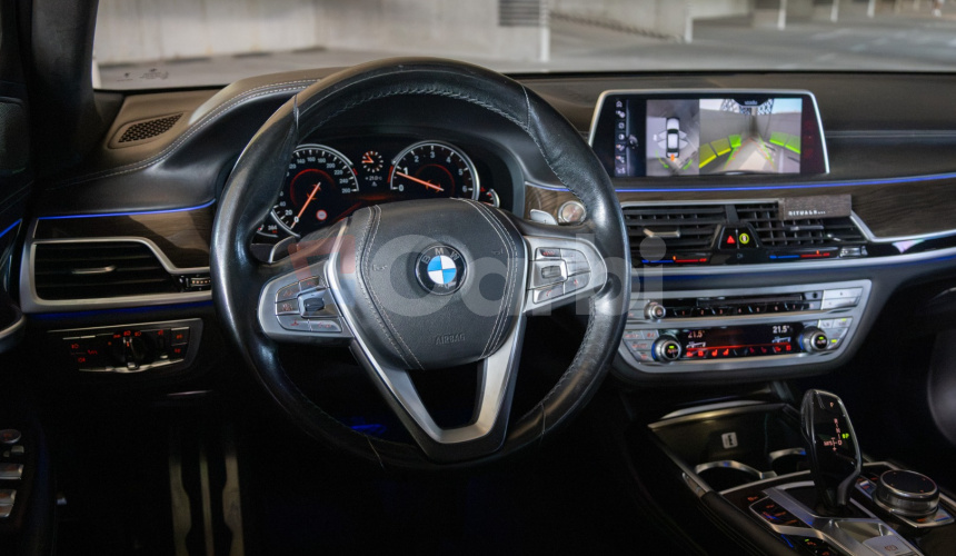 BMW Rad 7 750Li xDrive A/T
