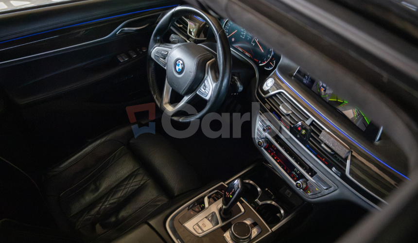 BMW Rad 7 750Li xDrive A/T