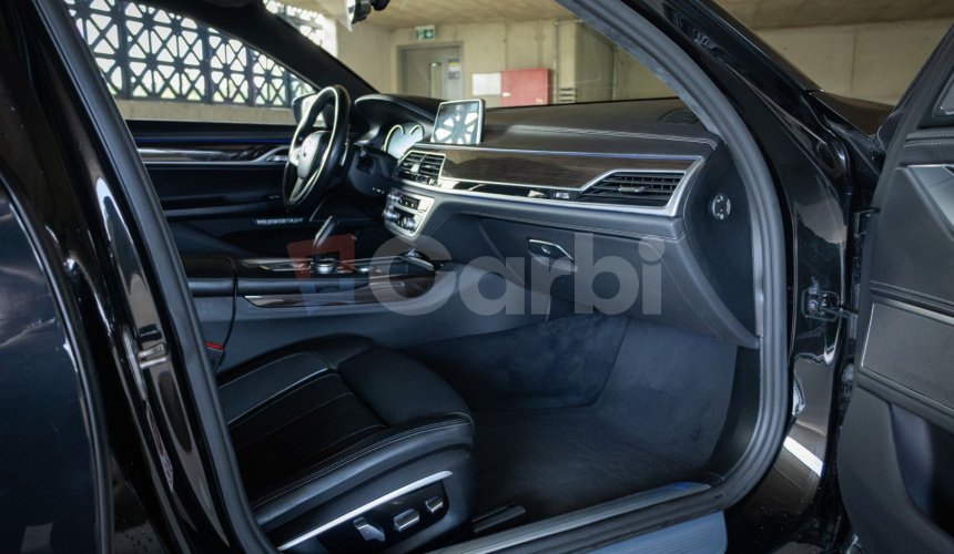 BMW Rad 7 750Li xDrive A/T