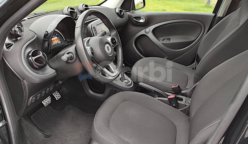Smart Forfour EV Passion