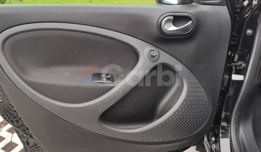 Smart Forfour EV Passion