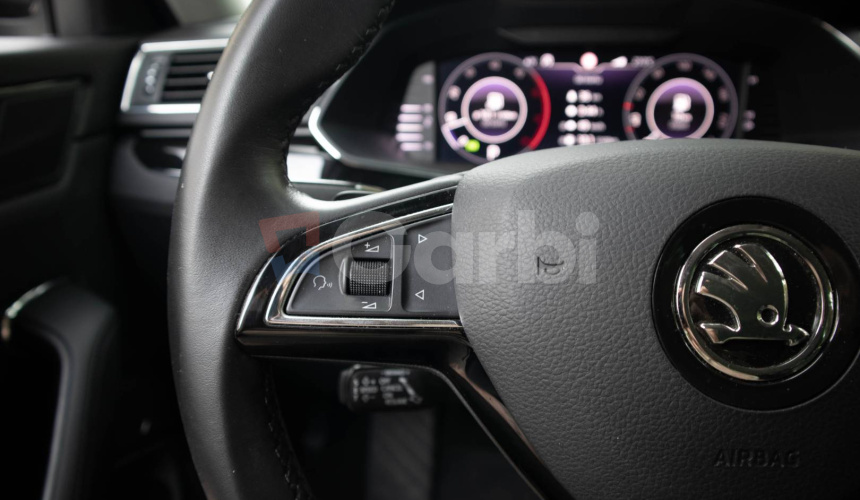 Škoda Superb 2.0 TDI SCR L&K 4x4 DSG