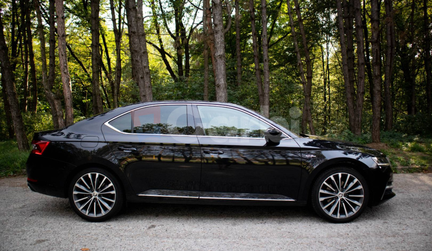 Škoda Superb 2.0 TDI SCR L&K 4x4 DSG