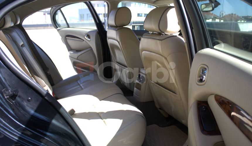 Jaguar S-Type 2.7 V6 Executive A/T