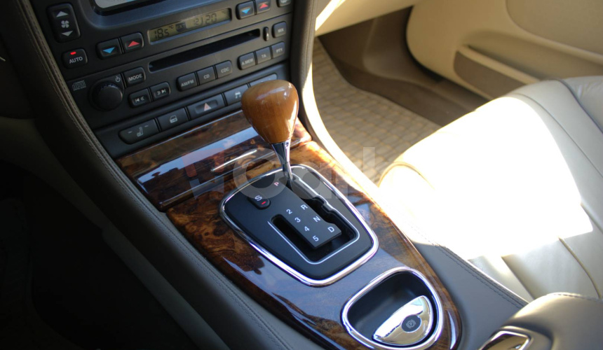 Jaguar S-Type 2.7 V6 Executive A/T