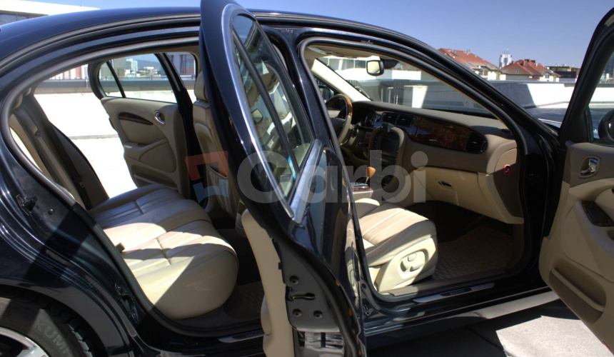 Jaguar S-Type 2.7 V6 Executive A/T