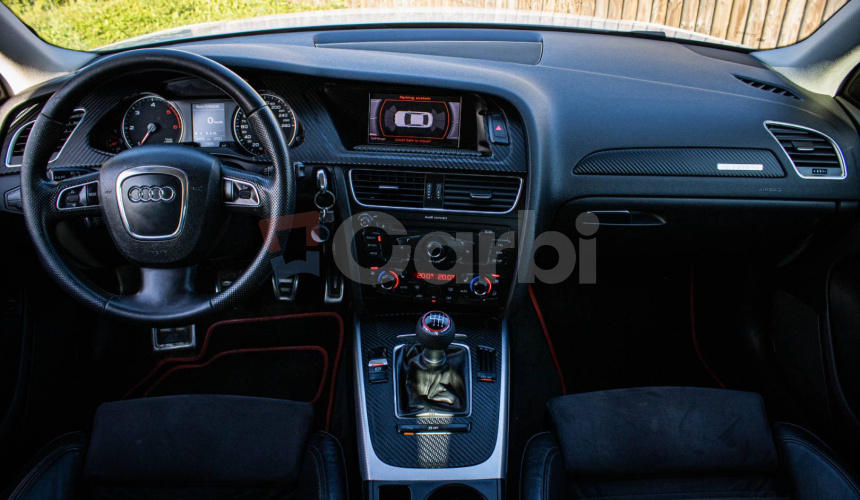 Audi A4 2.0 TDI CR 125kW Quattro Sline, Manuál, Slovenské, Alcantara