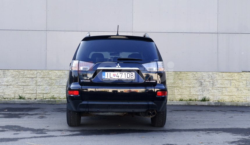 Mitsubishi Outlander MITSUBISHI