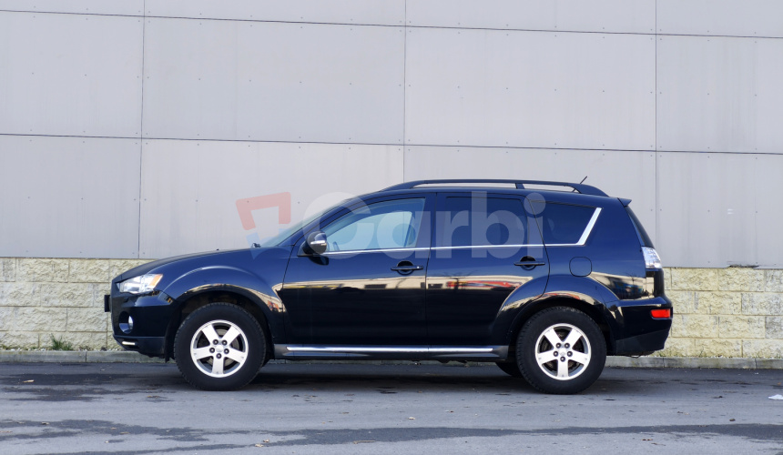 Mitsubishi Outlander MITSUBISHI