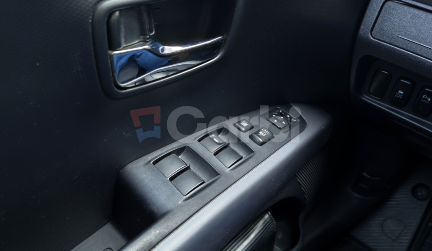 Mitsubishi Outlander MITSUBISHI