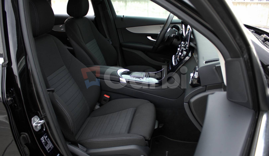 Mercedes-Benz GLC SUV 220 d 4MATIC A/T