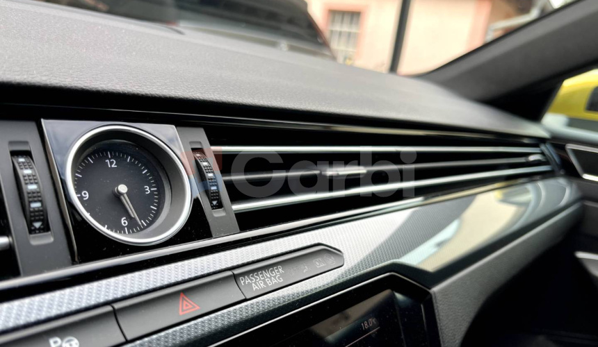 Volkswagen Arteon 2.0 TSI BMT R-Line DSG