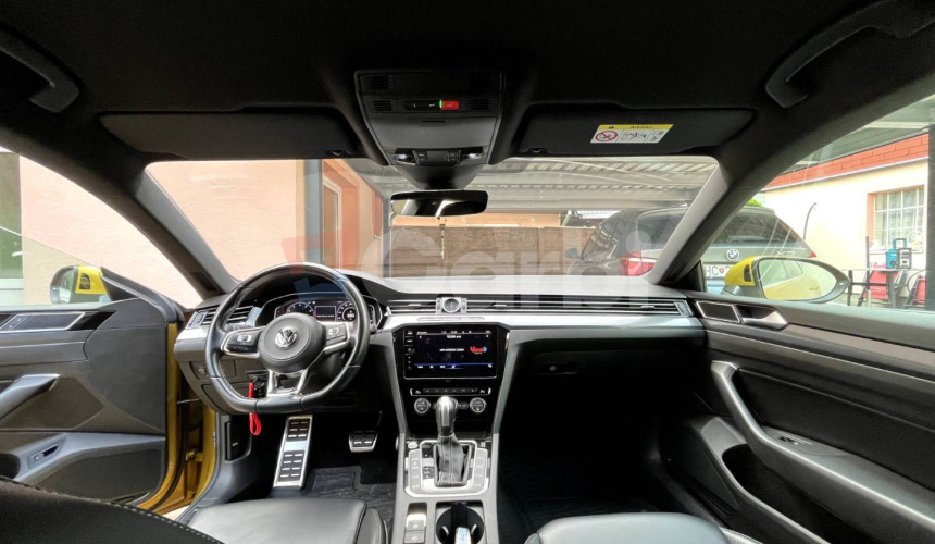 Volkswagen Arteon 2.0 TSI BMT R-Line DSG