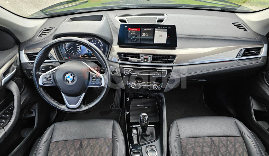 BMW X1 xDrive 20i A/T