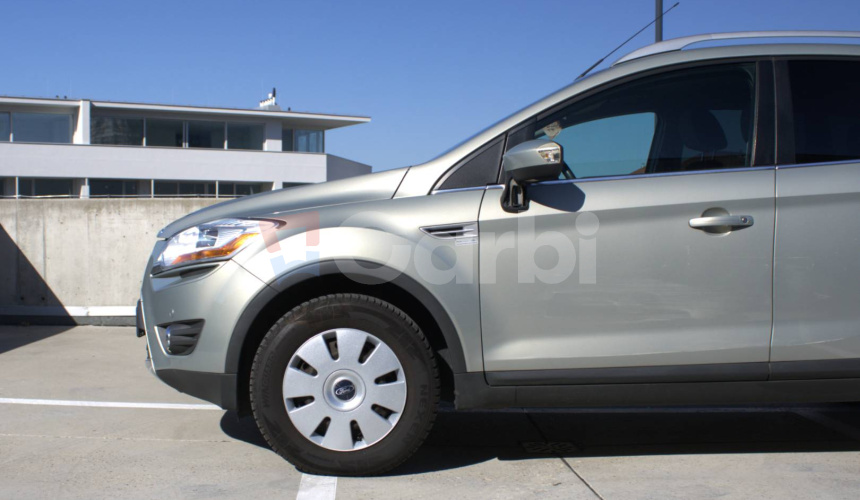 Ford Kuga 2.0 TDCi DPF Titanium 4WD