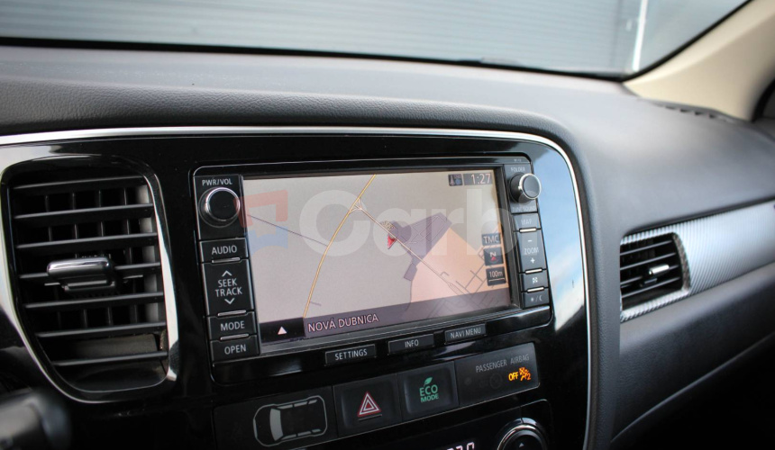Mitsubishi Outlander 2.2 DI-D Intense, 110kW, M6, 7 miestne (2012 - 2015)