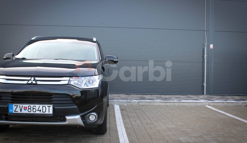 Mitsubishi Outlander 2.2 DI-D Intense, 110kW, M6, 7 miestne (2012 - 2015)