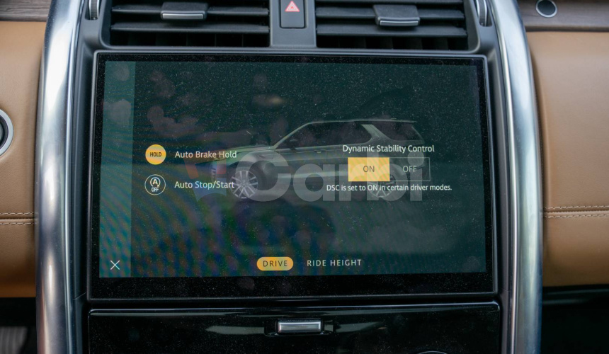 Land Rover Discovery 3.0 I6 D250 MHEV HSE AWD A/T 5+2