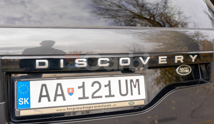 Land Rover Discovery 3.0 I6 D250 MHEV HSE AWD A/T 5+2