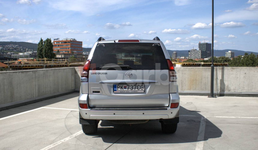 Toyota Land Cruiser 3.0 D-4D Lux+ AT5 125kw
