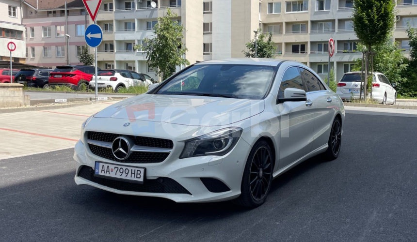 Mercedes-Benz CLA Kupé 180